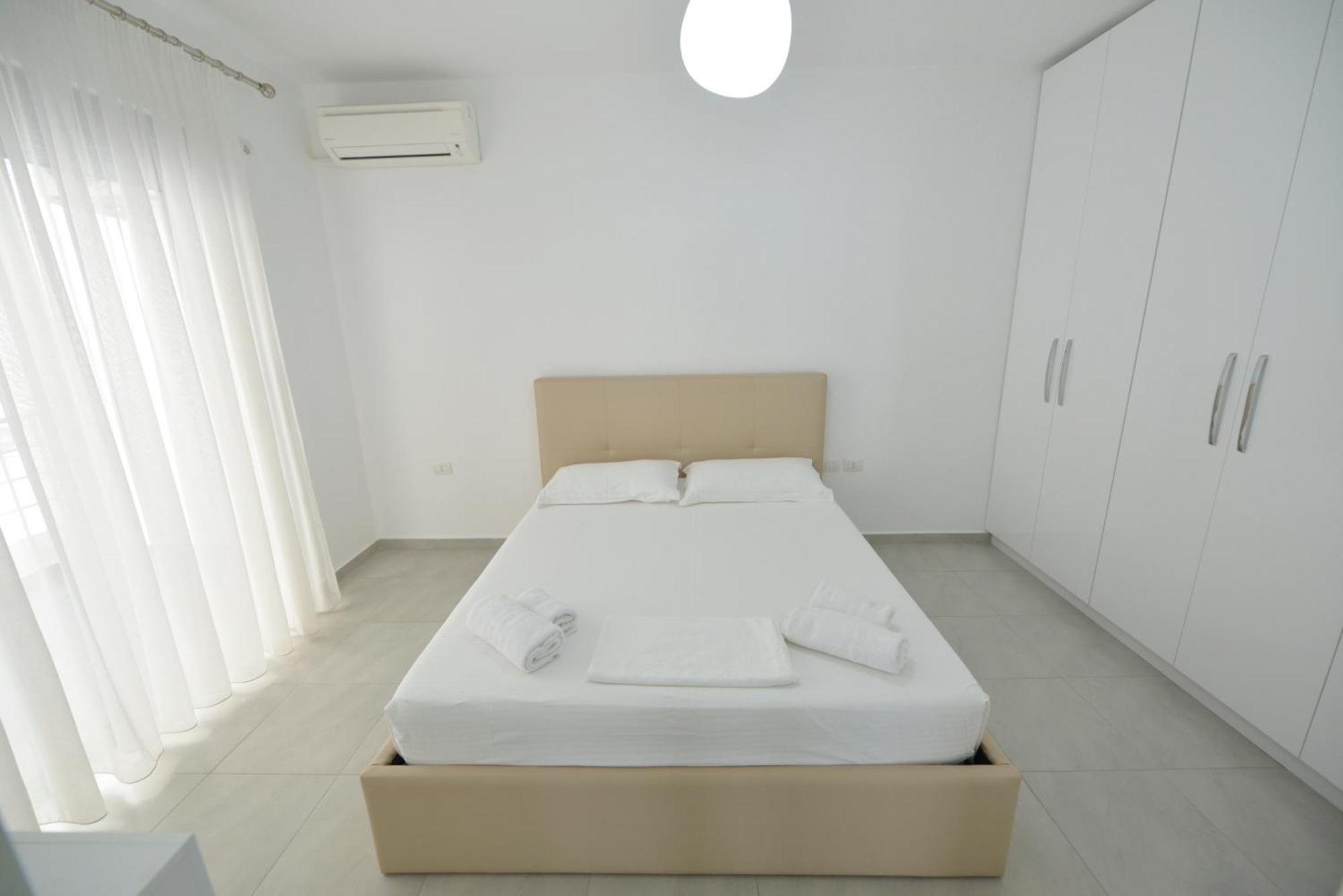 Apt Sarandë Eksteriør bilde