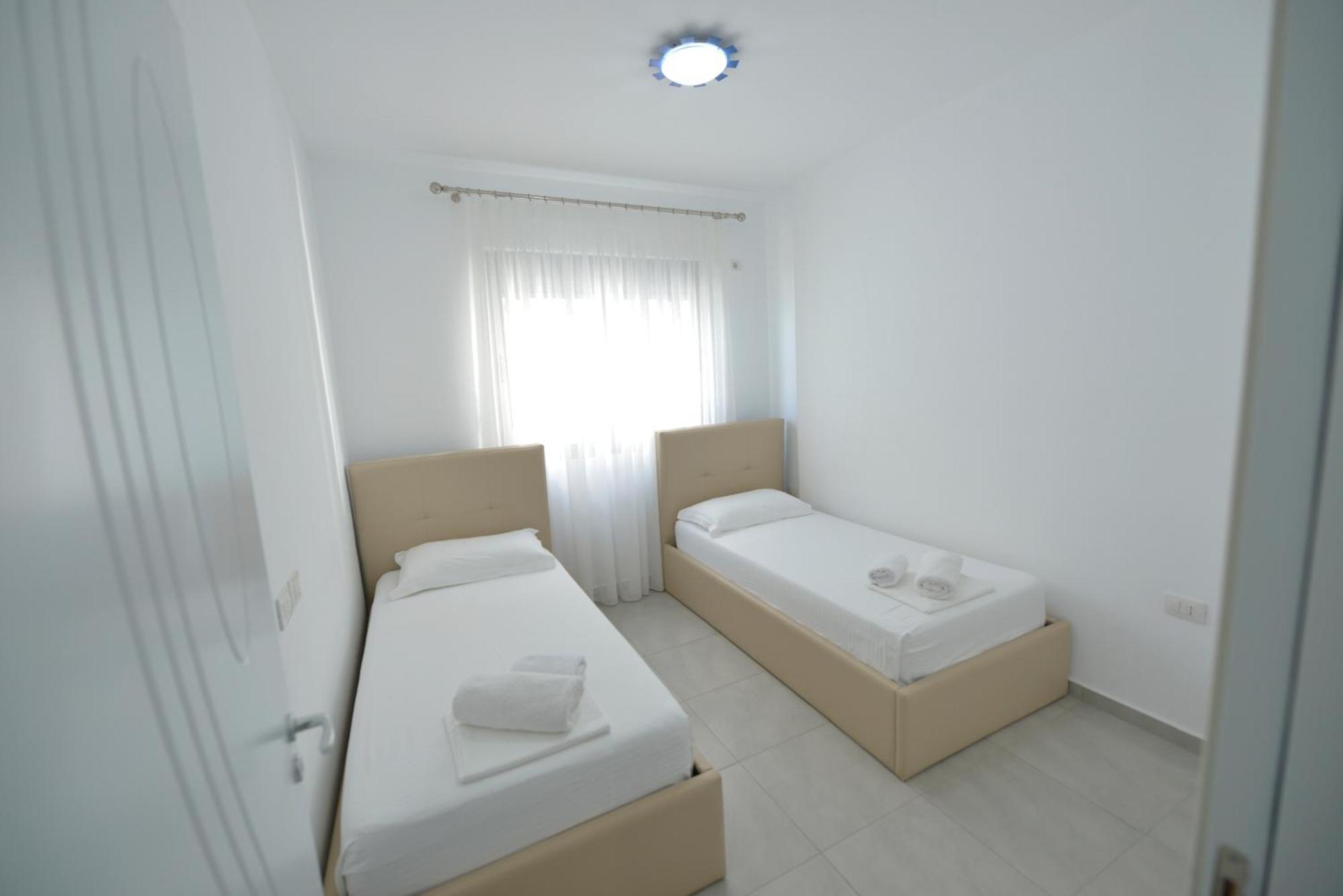 Apt Sarandë Eksteriør bilde