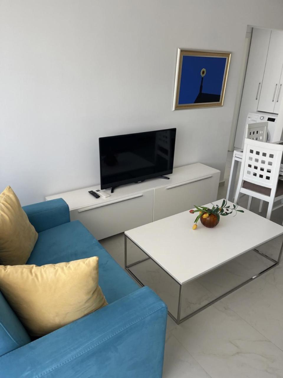 Apt Sarandë Eksteriør bilde